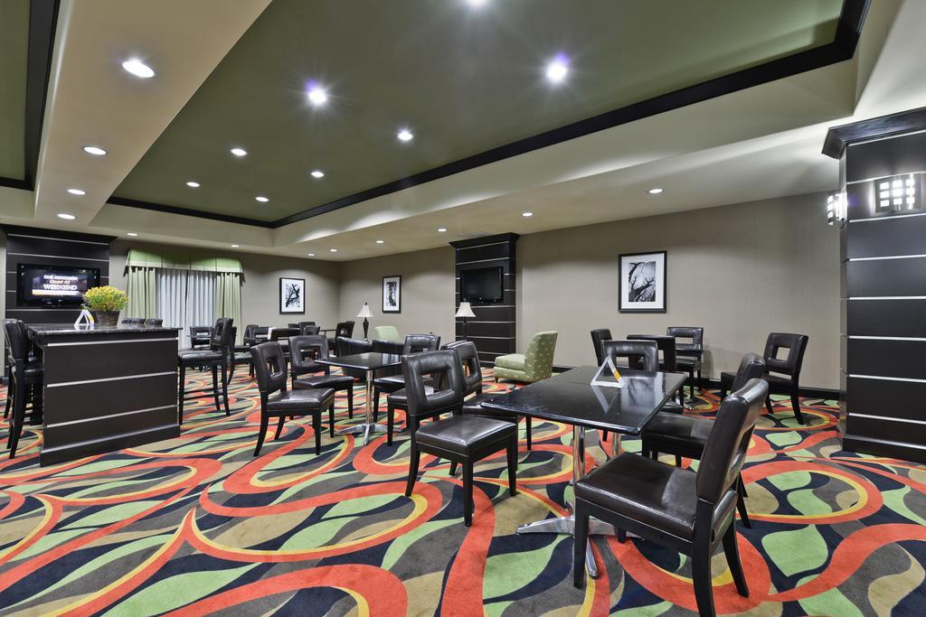 Comfort Suites Амарило Екстериор снимка